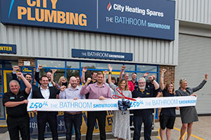 Linda Barker Opening 250th 'The Bathroom Showroom'